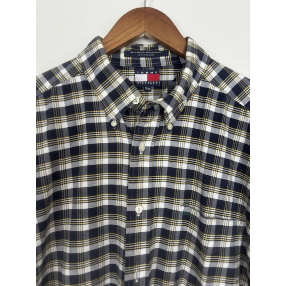 Tommy Hilfiger Men's Shirt Size‎ XL Plaid Blue Button Down Long Sleeve